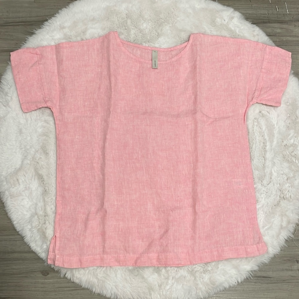 Studio 412 Women’s Linen scoop neck Short Sleeve blouse